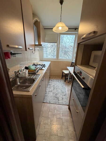 Baba Novac, langa Parc IOR, Campia Libertatii, metrou Titan.